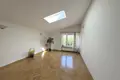 Commercial property 345 m² in Warsaw, Poland