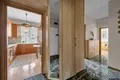 Commercial property 92 m² in Warsaw, Poland