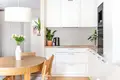 Mieszkanie 4 pokoi 79 m² Poznań, Polska