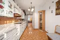Commercial property 127 m² in Warsaw, Poland