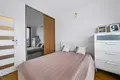 2 room apartment 43 m² in Warsaw, Poland