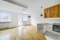 Commercial property 91 m² in Warsaw, Poland