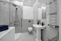 Commercial property 48 m² in Warsaw, Poland