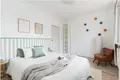 Commercial property 56 m² in Warsaw, Poland