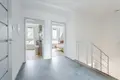Commercial property 172 m² in Warsaw, Poland