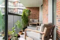 Commercial property 54 m² in Warsaw, Poland