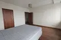 Mieszkanie 3 pokoi 100 m² w Warszawa, Polska