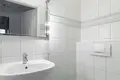 Commercial property 93 m² in Warsaw, Poland