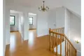 House 398 m² in Masovian Voivodeship, Poland