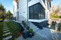 Dom 400 m² w Warszawa, Polska