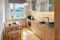 Commercial property 2 rooms 59 m² in Warsaw, Poland
