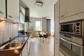 Nieruchomości komercyjne 2 pokoi 65 m² w Warszawa, Polska