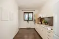 Commercial property 88 m² in Warsaw, Poland