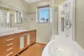 3 room apartment 84 m² in Lodz, Poland
