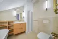 Commercial property 91 m² in Warsaw, Poland