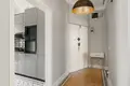 Mieszkanie 3 pokoi 76 m² w Warszawa, Polska
