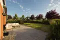 House 167 m² Warsaw, Poland