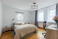 Commercial property 93 m² in Warsaw, Poland