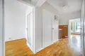 Commercial property 91 m² in Warsaw, Poland