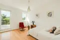 Room 293 m² Gdynia, Poland