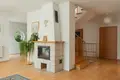 Room 293 m² Gdynia, Poland