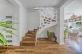 Commercial property 171 m² in Warsaw, Poland