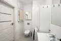 Commercial property 2 rooms 39 m² in Warsaw, Poland