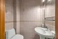Commercial property 92 m² in Warsaw, Poland