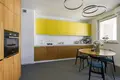 2 room apartment 51 m² in Warsaw, Poland
