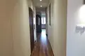 Mieszkanie 3 pokoi 100 m² w Warszawa, Polska