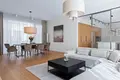 House 390 m² in Warsaw, Poland