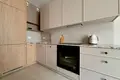 Commercial property 2 rooms 37 m² in Warsaw, Poland