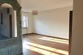 Mieszkanie 3 pokoi 100 m² w Warszawa, Polska