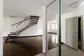 Commercial property 158 m² in Warsaw, Poland
