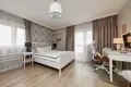 3 room apartment 64 m² Warsaw, Poland
