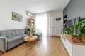 Commercial property 65 m² in Warsaw, Poland