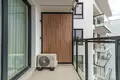 Commercial property 37 m² in Warsaw, Poland