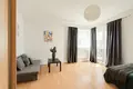 Room 293 m² Gdynia, Poland