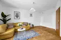 Commercial property 92 m² in Warsaw, Poland