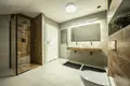 Room 200 m² Lodz, Poland