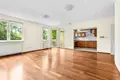 Commercial property 92 m² in Warsaw, Poland