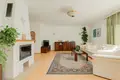 Room 293 m² Gdynia, Poland