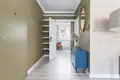 Commercial property 56 m² in Warsaw, Poland