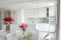 Mieszkanie 4 pokoi 96 m² Warszawa, Polska