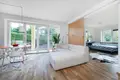Commercial property 94 m² in Lodz, Poland