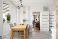 Commercial property 51 m² in Warsaw, Poland