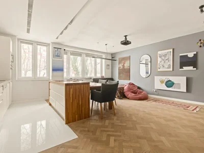 Studio apartment 
